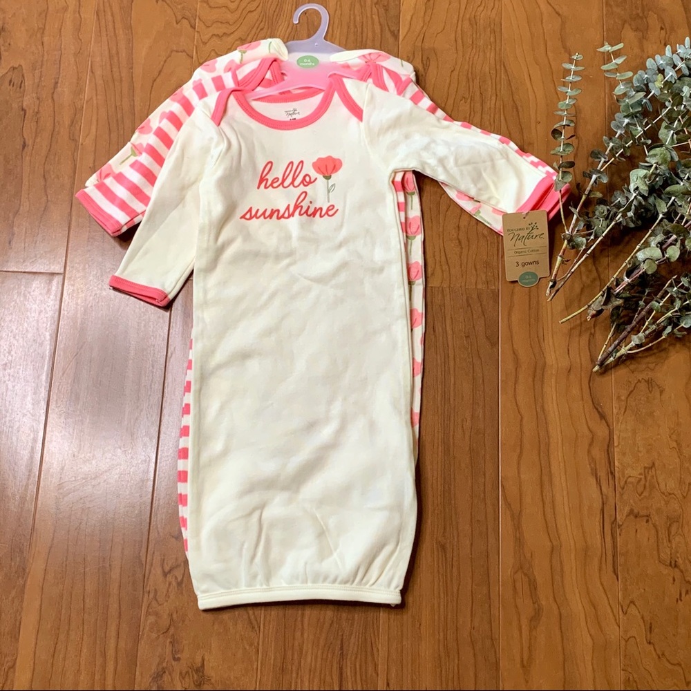 NWT SET OF THREE ORGANIC COTTON LAYETTES 0-6 mons